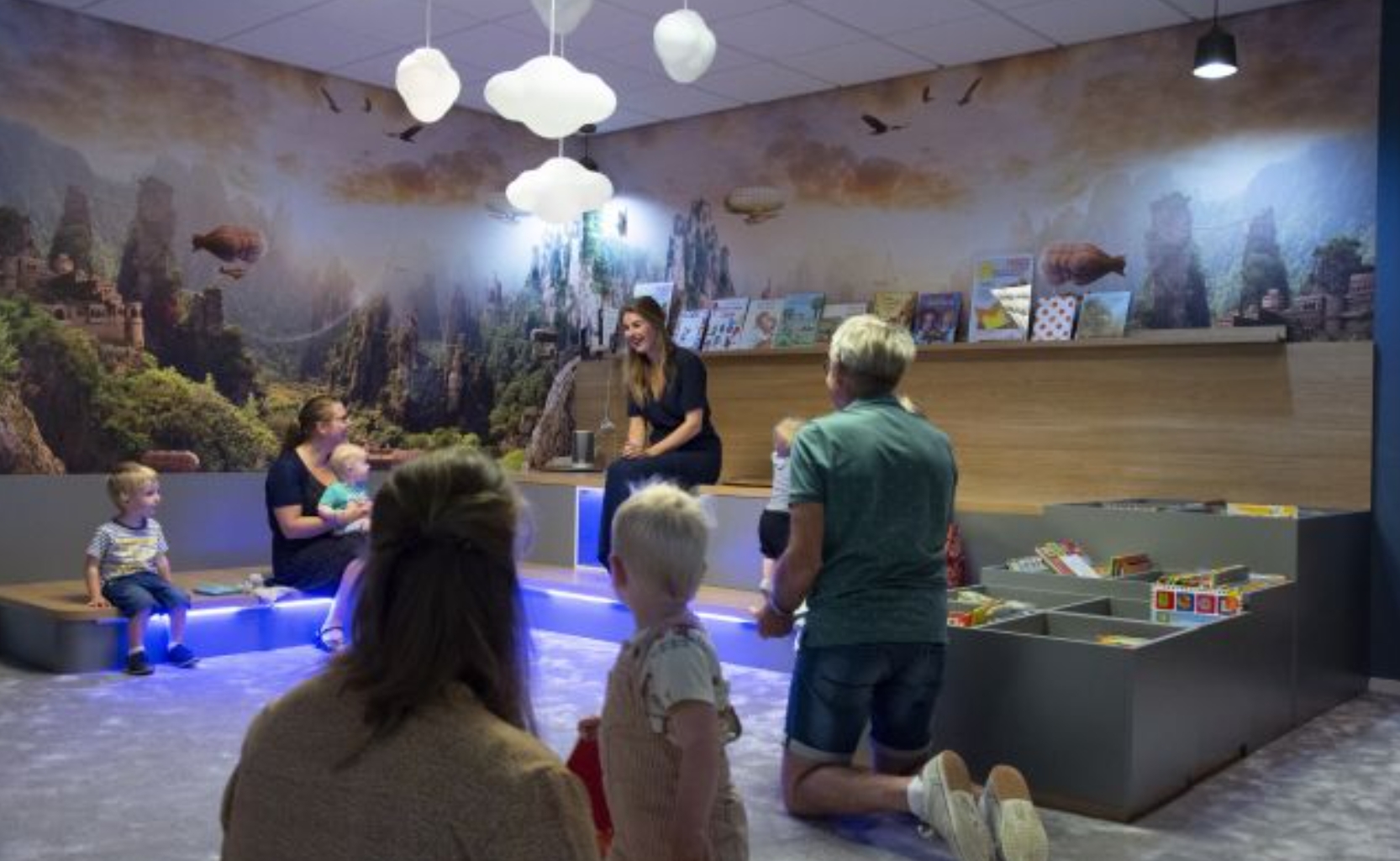 Wat een voorleespret voor de kleintjes in de bibliotheek Opmeer